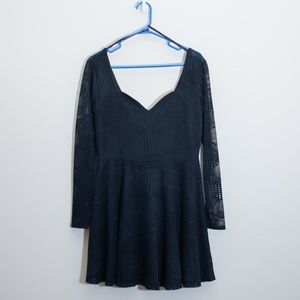 ⚡️ Long Sleeved Black Skater Dress